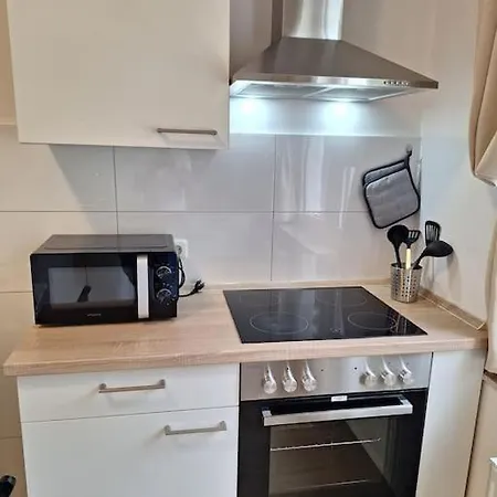 Gemuetliche Fuer 6 Gaeste Daire